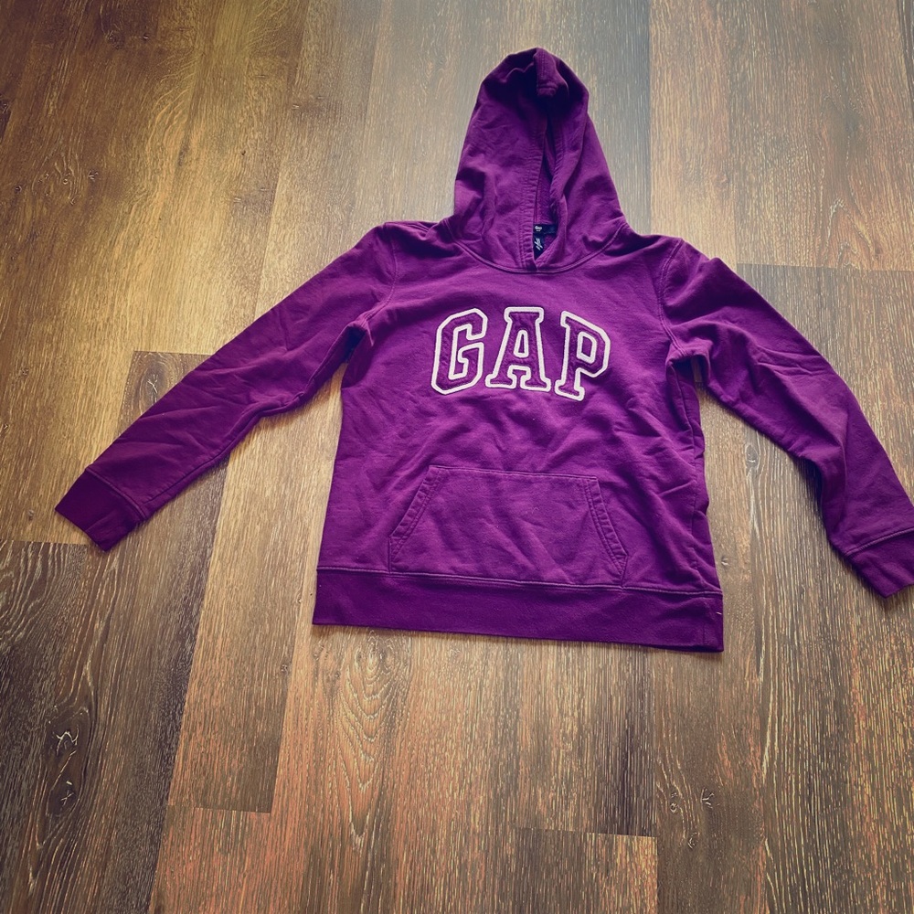 GAP Sweatshirt